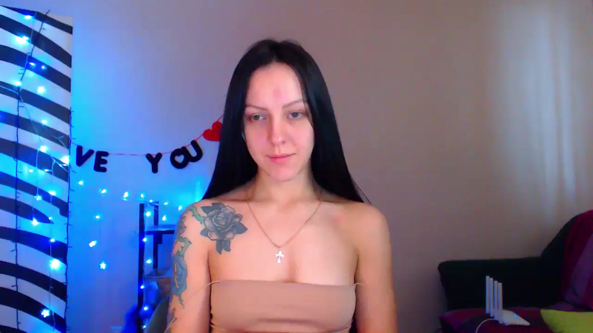 Gallery image thumbnail from Cos_Sexy's myfreecams stream on, 02/16/2024, 11:45 image 12 of 20