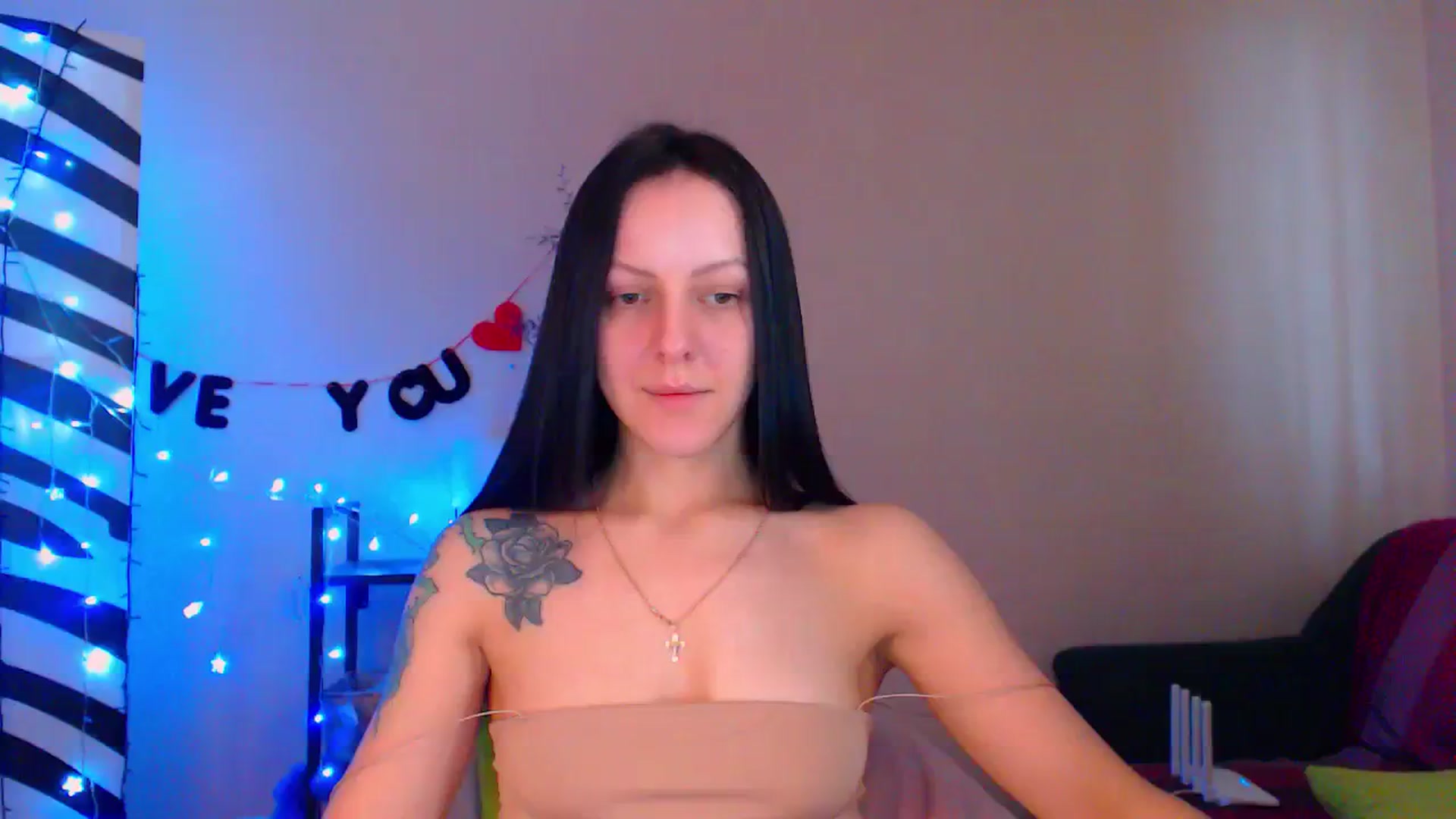 Gallery image thumbnail from Cos_Sexy's myfreecams stream on, 02/16/2024, 12:46 image 16 of 20