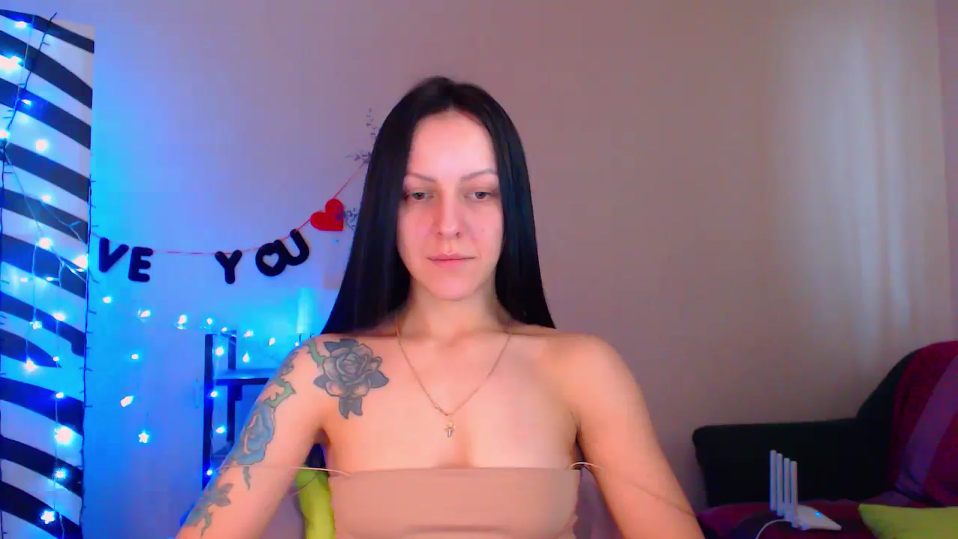 Gallery image thumbnail from Cos_Sexy's myfreecams stream on, 02/16/2024, 12:46 image 12 of 20