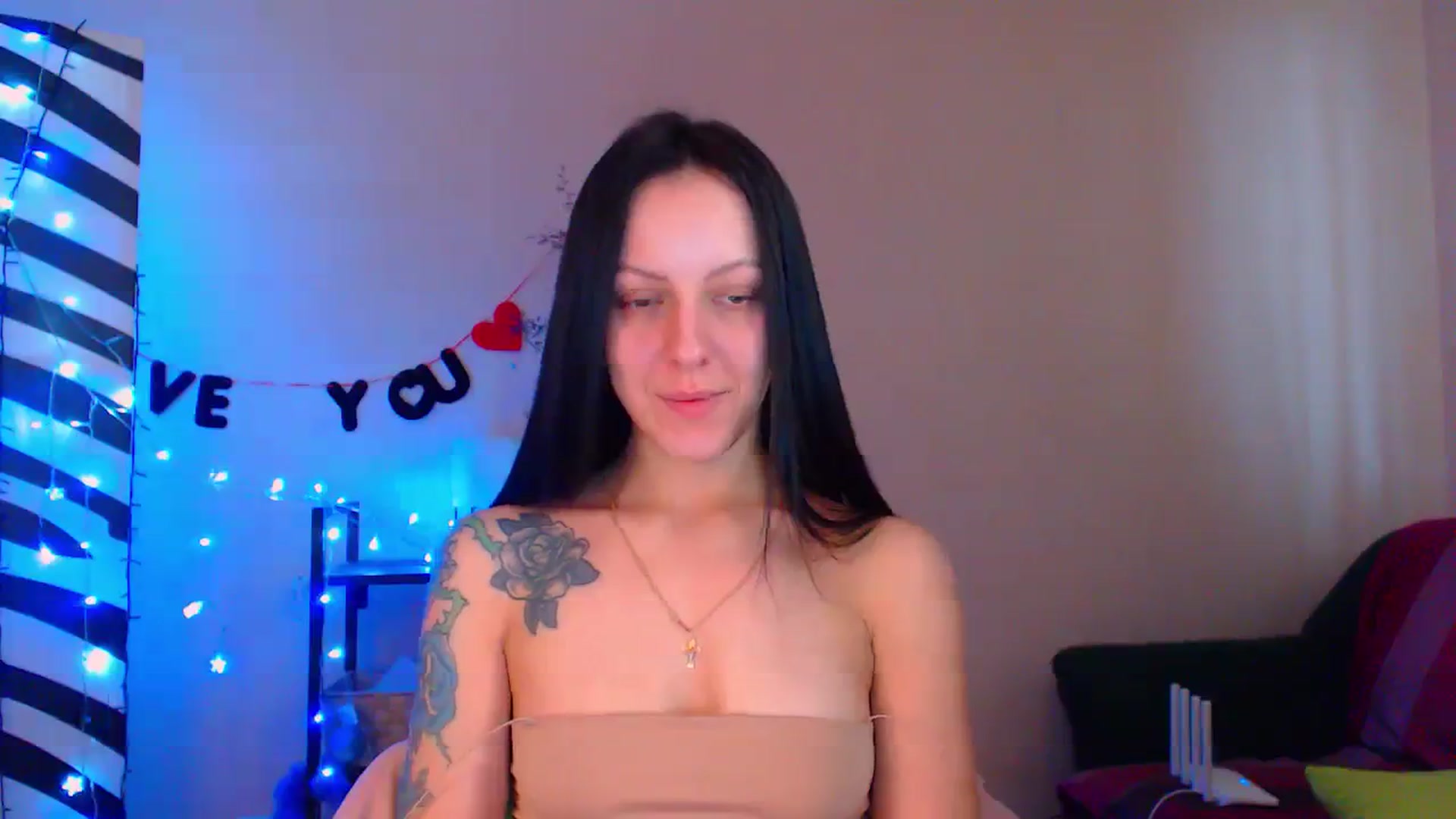 Gallery image thumbnail from Cos_Sexy's myfreecams stream on, 02/16/2024, 12:46 image 11 of 20