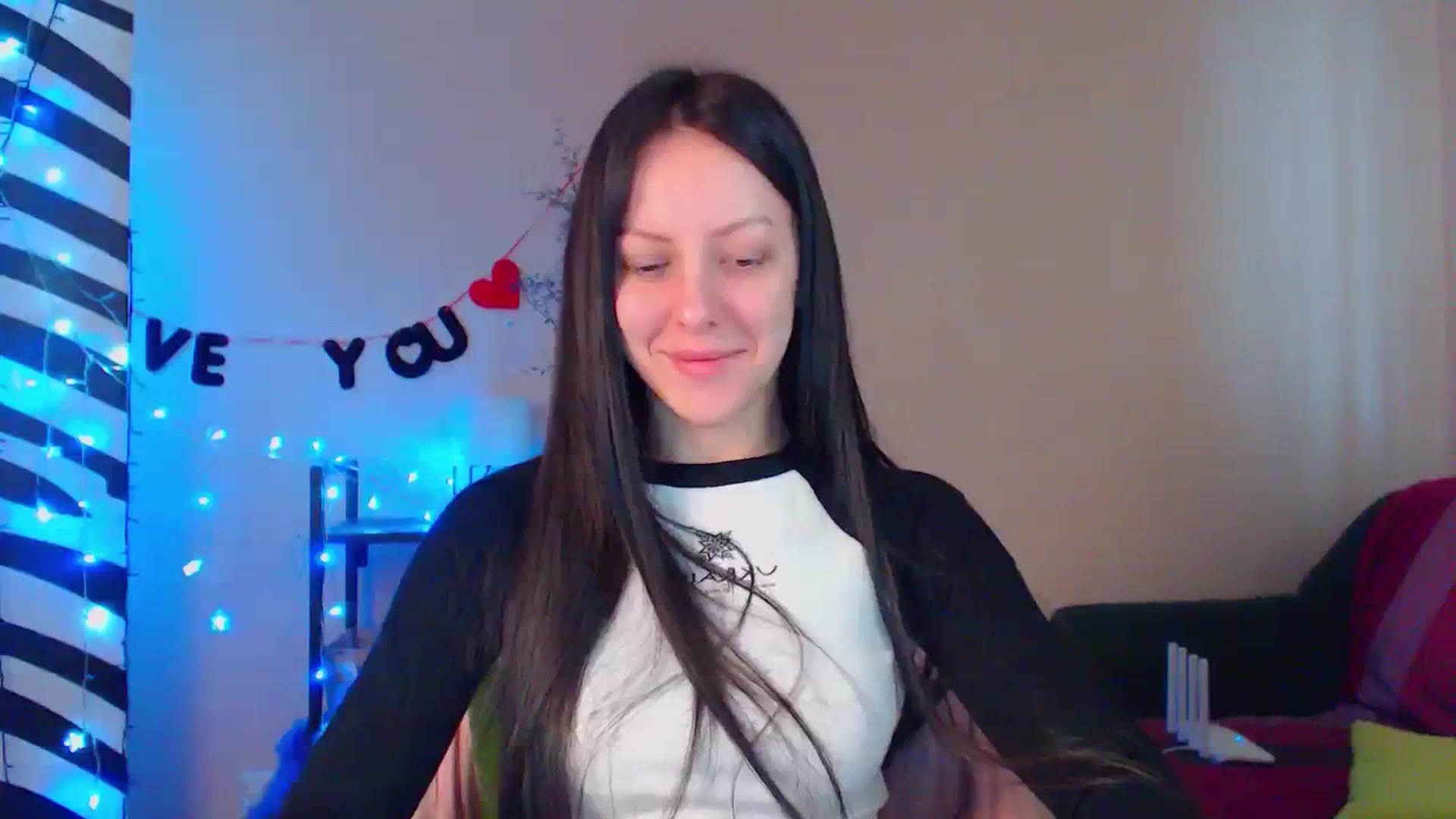 Gallery image thumbnail from Cos_Sexy's myfreecams stream on, 02/18/2024, 11:54 image 17 of 20