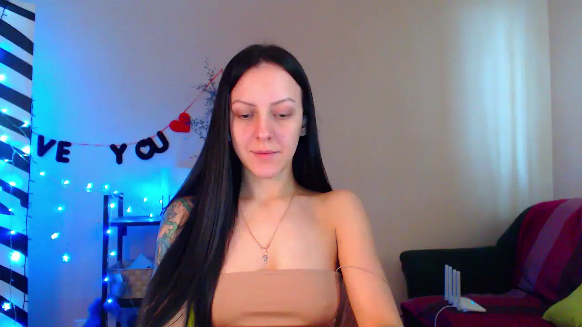 Gallery image thumbnail from Cos_Sexy's myfreecams stream on, 02/20/2024, 12:54 image 19 of 20