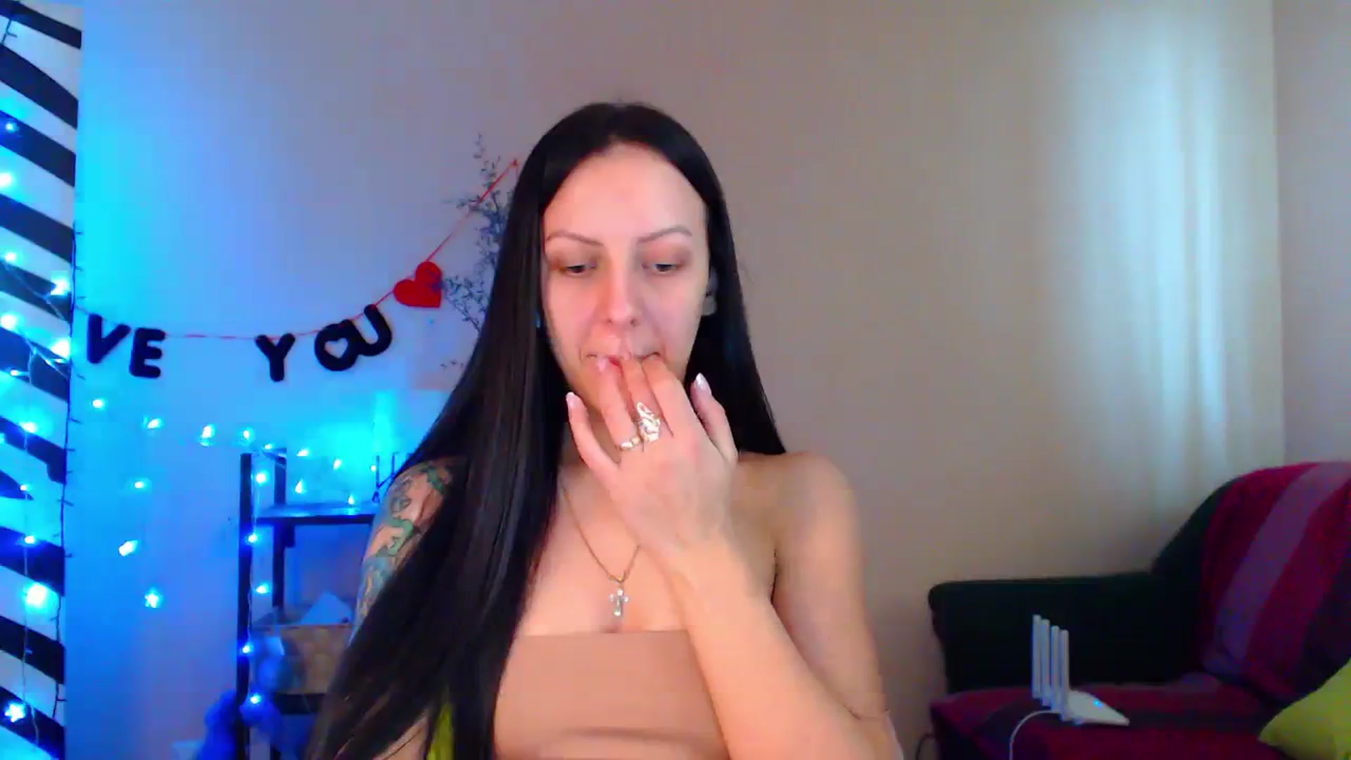 Gallery image thumbnail from Cos_Sexy's myfreecams stream on, 02/20/2024, 12:54 image 18 of 20