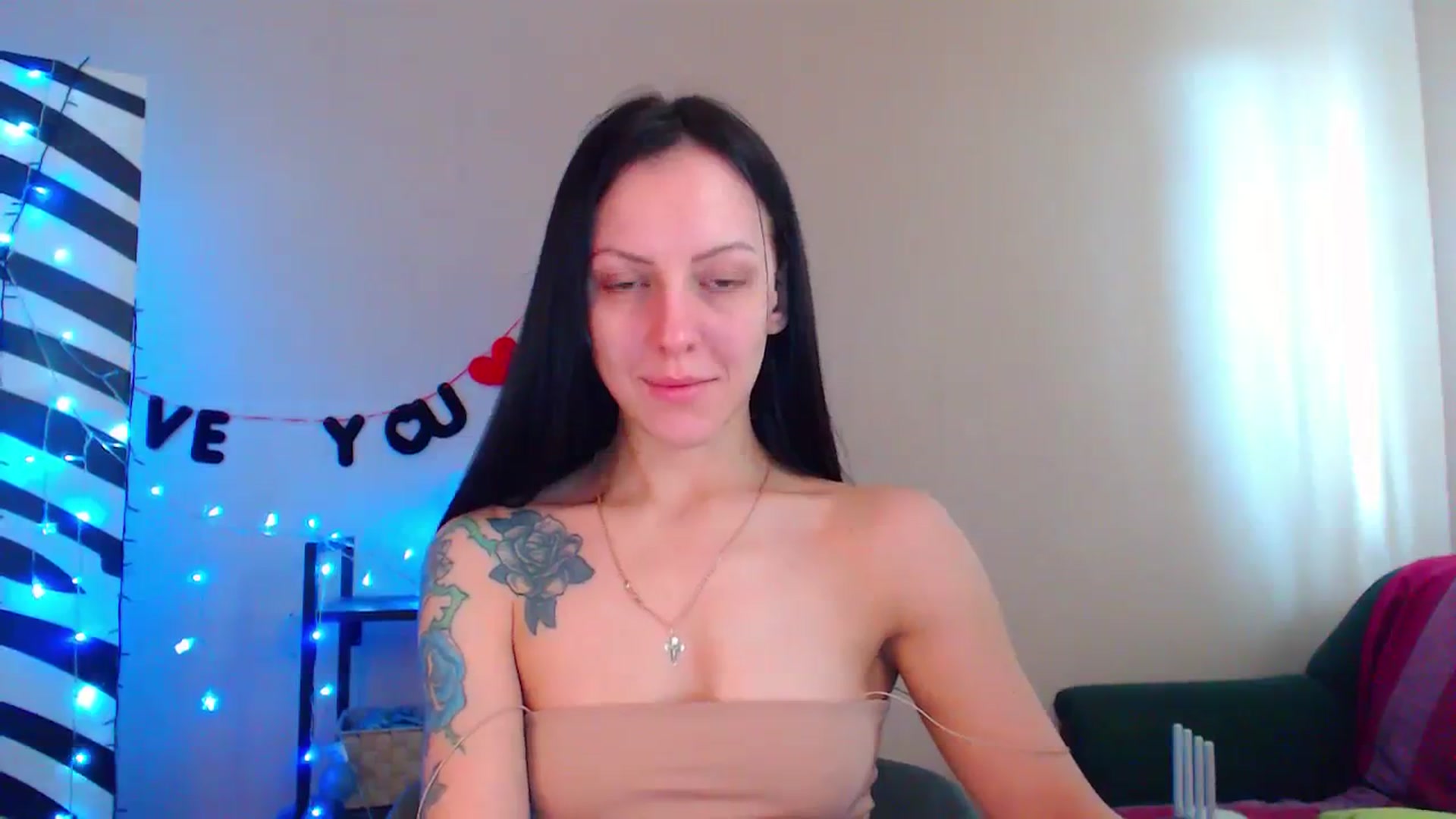 Gallery image thumbnail from Cos_Sexy's myfreecams stream on, 02/26/2024, 12:27 image 5 of 20