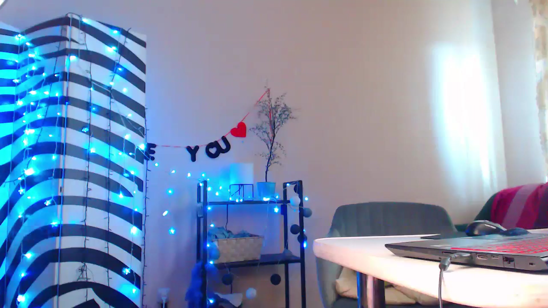 Gallery image thumbnail from Cos_Sexy's myfreecams stream on, 02/26/2024, 12:27 image 10 of 20
