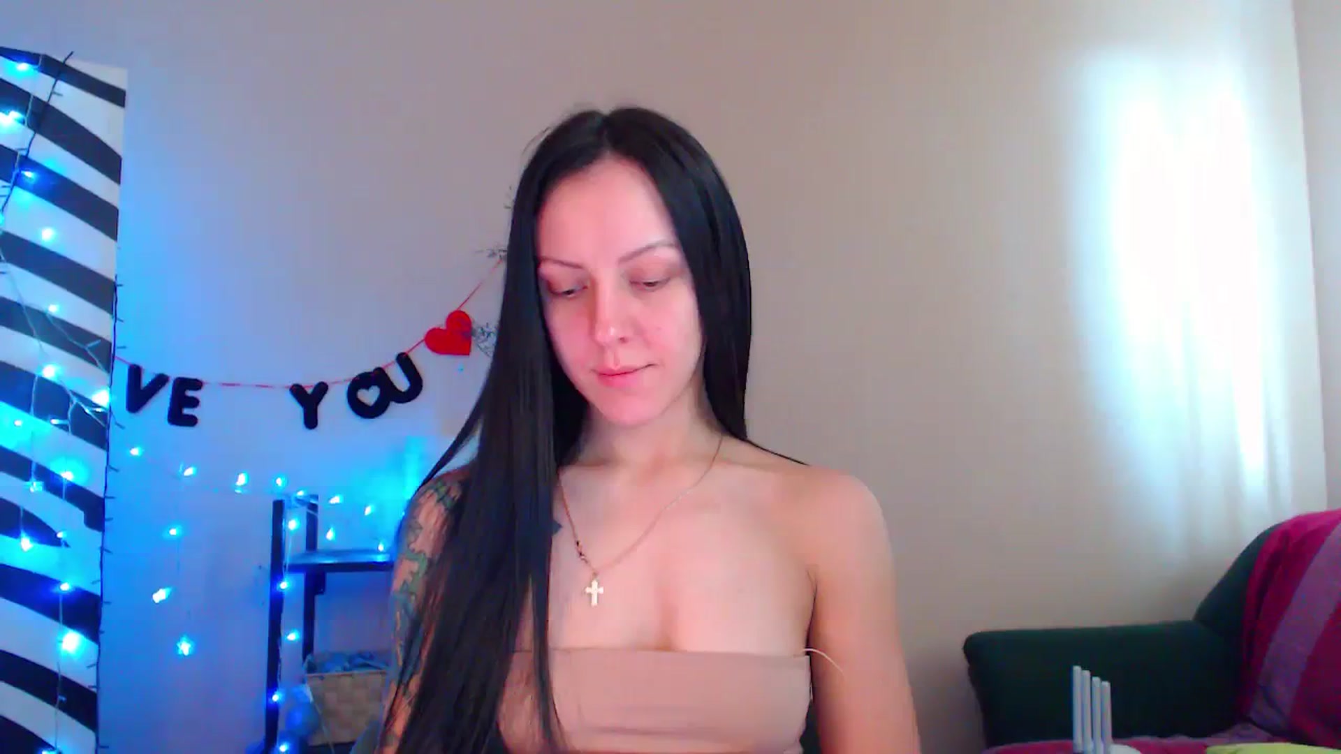 Gallery image thumbnail from Cos_Sexy's myfreecams stream on, 02/26/2024, 12:27 image 9 of 20