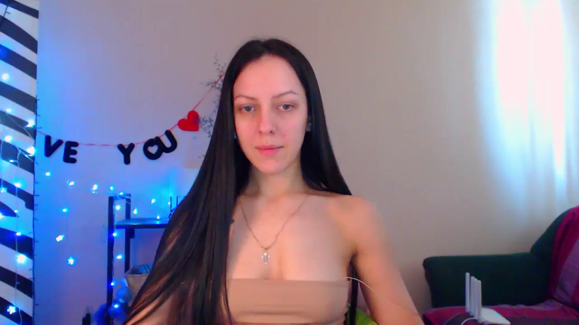 Gallery image thumbnail from Cos_Sexy's myfreecams stream on, 03/11/2024, 11:42 image 5 of 20