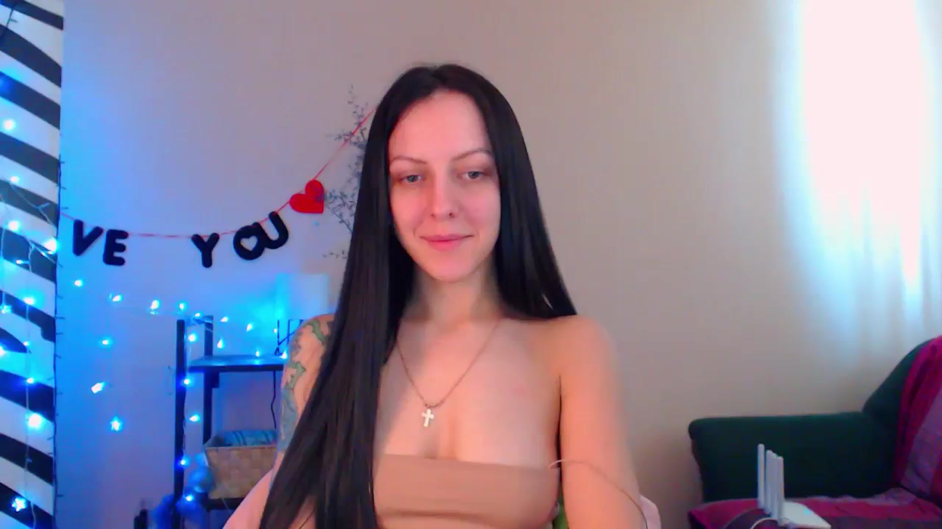Gallery image thumbnail from Cos_Sexy's myfreecams stream on, 03/11/2024, 11:42 image 18 of 20