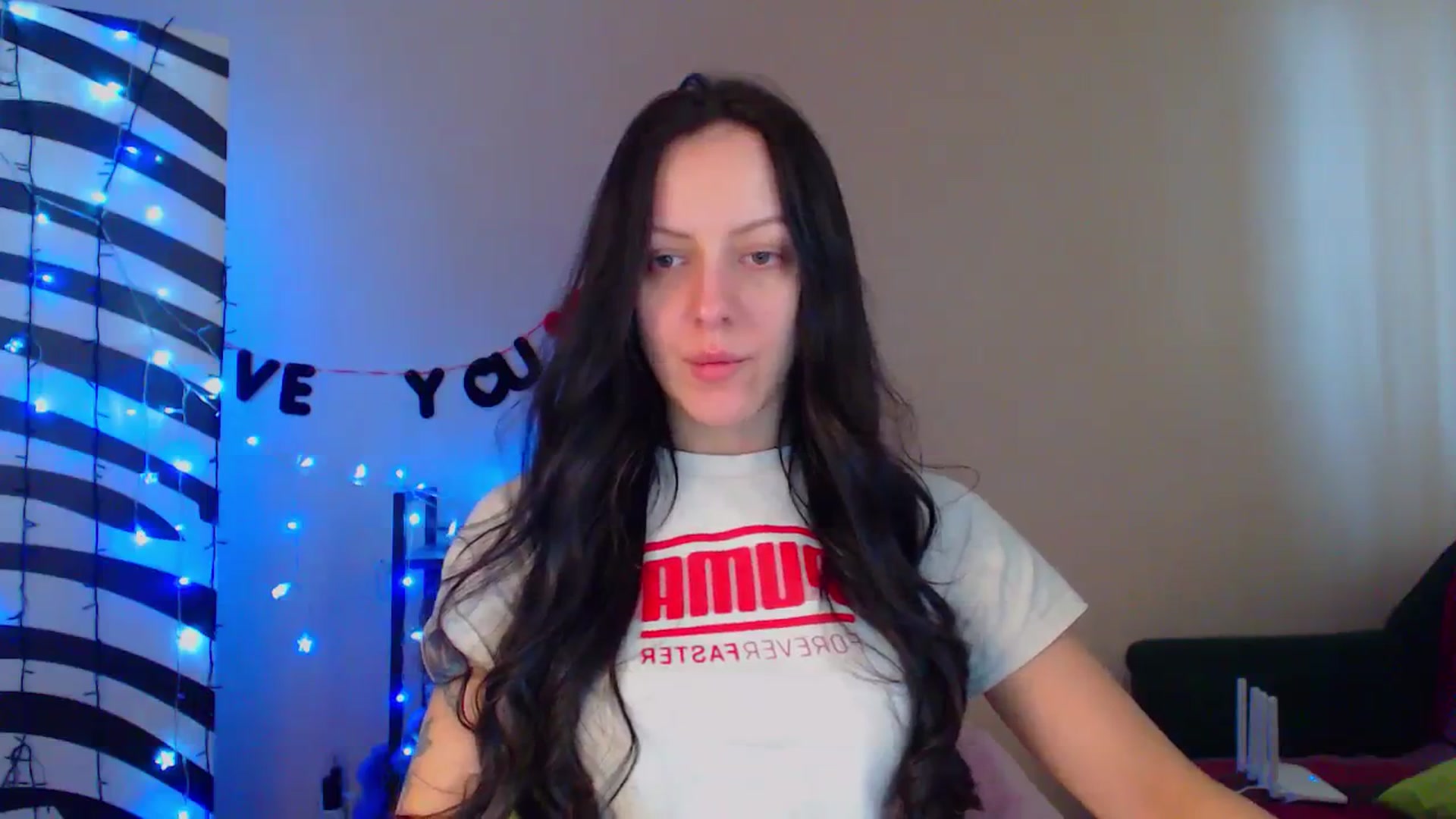 Gallery image thumbnail from Cos_Sexy's myfreecams stream on, 03/14/2024, 11:31 image 16 of 20