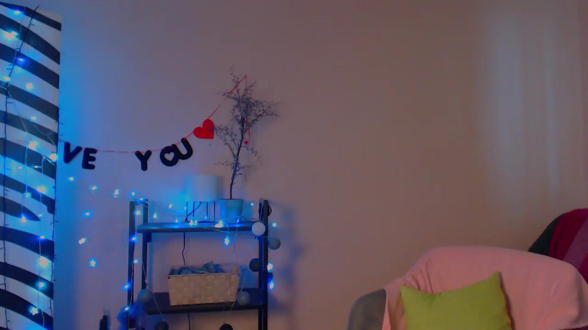 Gallery image thumbnail from Cos_Sexy's myfreecams stream on, 03/20/2024, 12:42 image 14 of 20