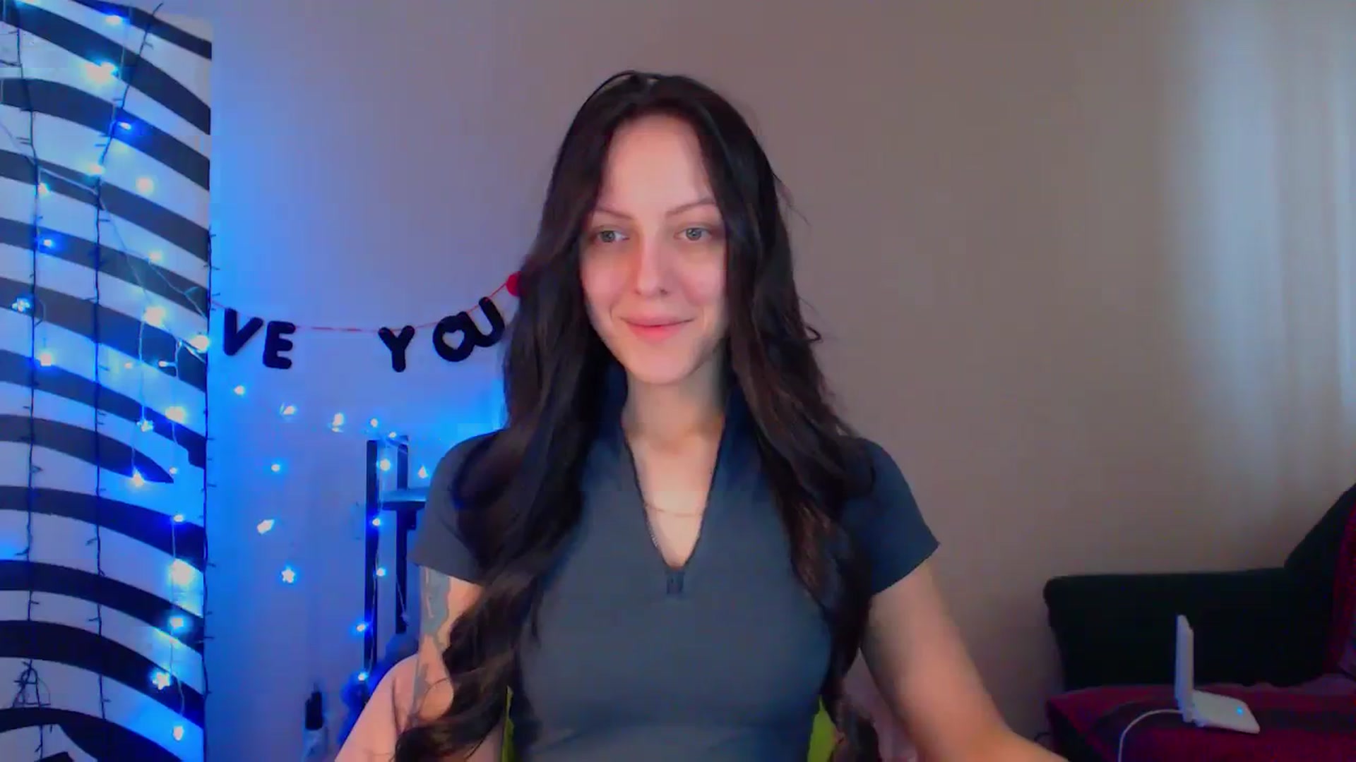 Gallery image thumbnail from Cos_Sexy's myfreecams stream on, 03/21/2024, 11:27 image 16 of 20