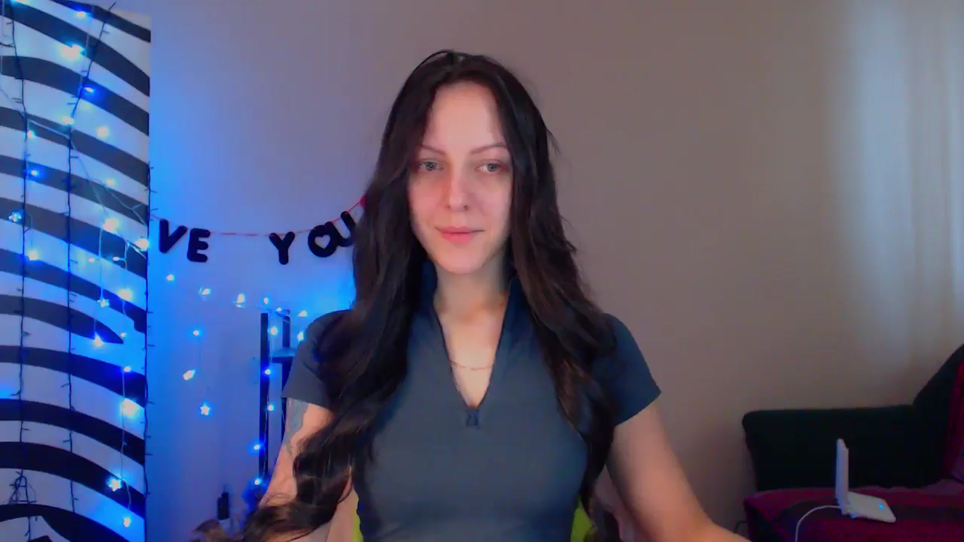 Gallery image thumbnail from Cos_Sexy's myfreecams stream on, 03/21/2024, 11:27 image 18 of 20