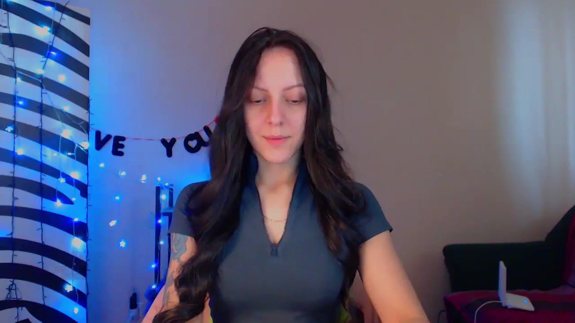 Gallery image thumbnail from Cos_Sexy's myfreecams stream on, 03/21/2024, 11:27 image 20 of 20