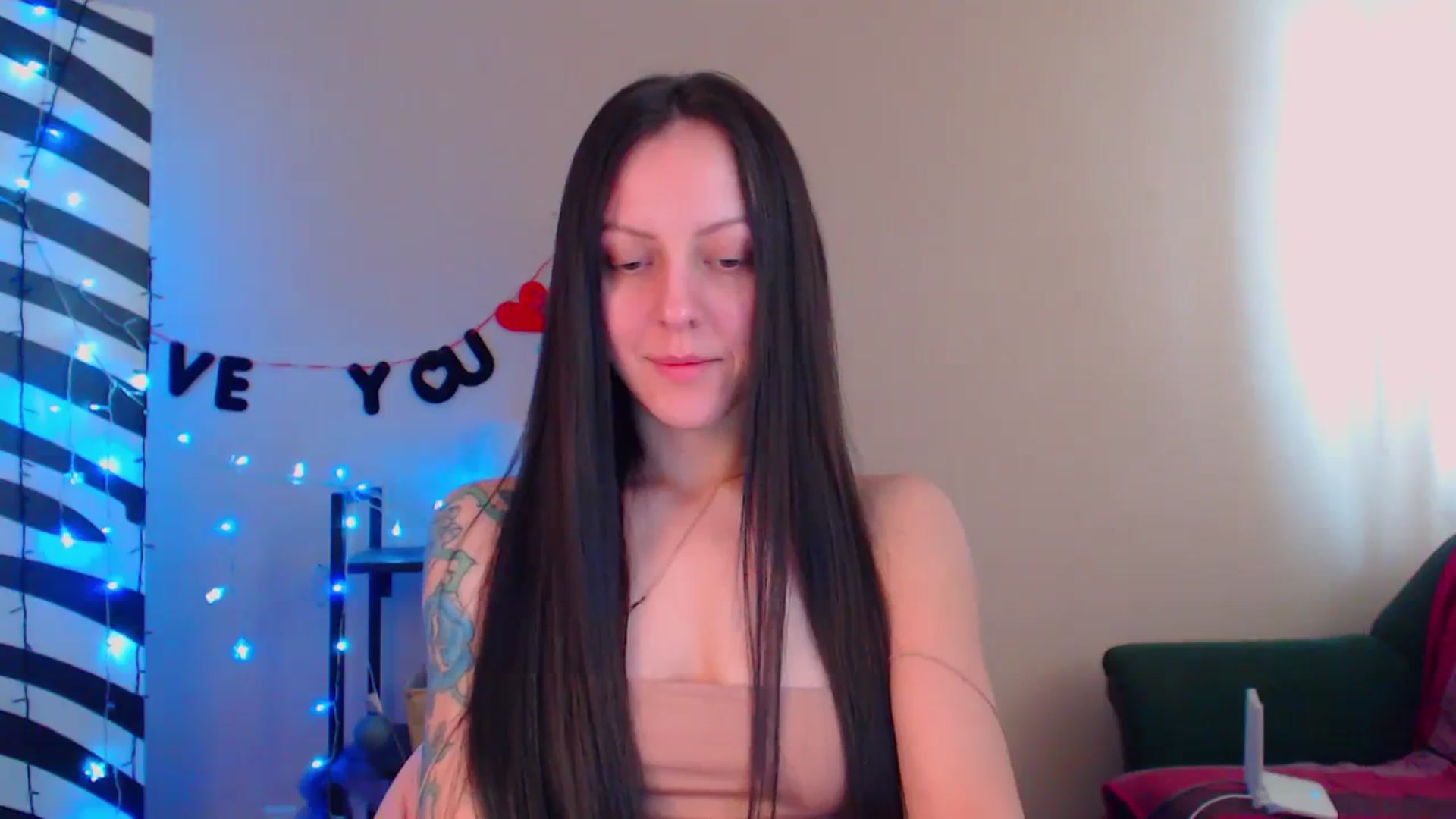 Gallery image thumbnail from Cos_Sexy's myfreecams stream on, 03/28/2024, 12:59 image 2 of 20