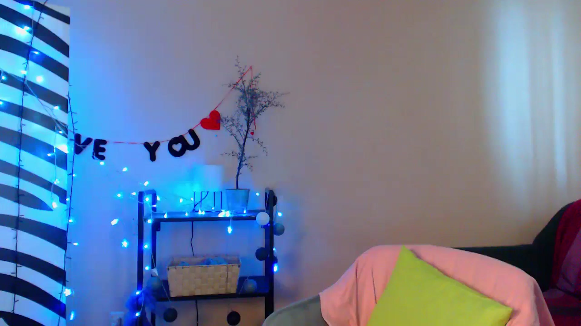 Gallery image thumbnail from Cos_Sexy's myfreecams stream on, 03/29/2024, 11:26 image 2 of 20