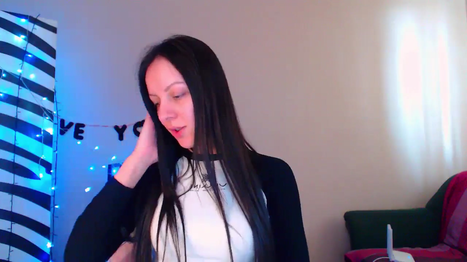Gallery image thumbnail from Cos_Sexy's myfreecams stream on, 04/02/2024, 11:38 image 4 of 20