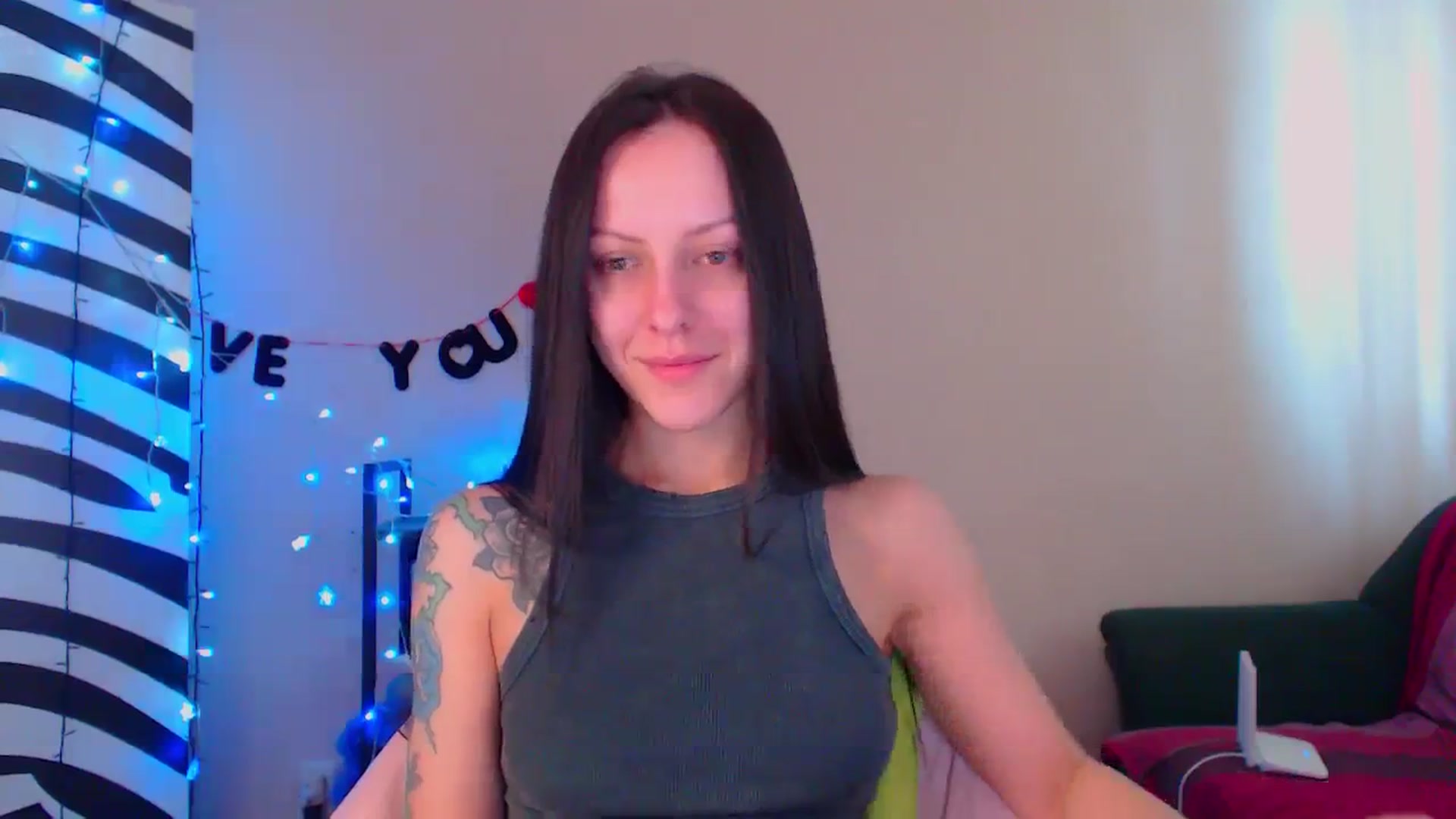 Gallery image thumbnail from Cos_Sexy's myfreecams stream on, 04/04/2024, 10:27 image 4 of 20