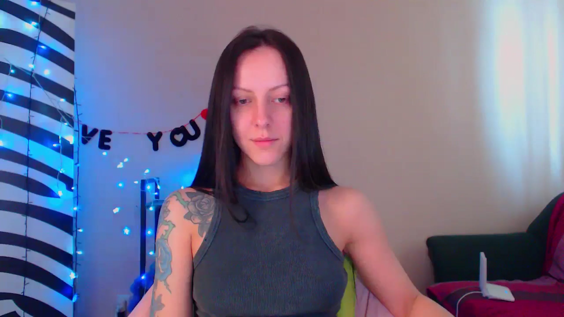 Gallery image thumbnail from Cos_Sexy's myfreecams stream on, 04/04/2024, 10:27 image 3 of 20