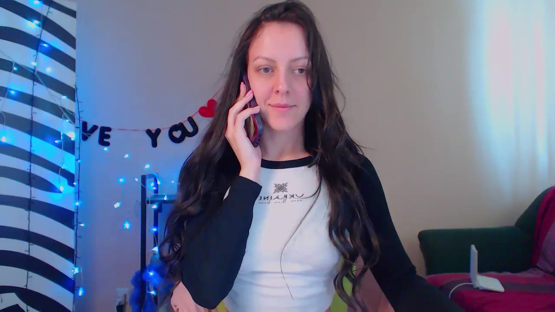 Gallery image thumbnail from Cos_Sexy's myfreecams stream on, 04/10/2024, 12:42 image 13 of 20