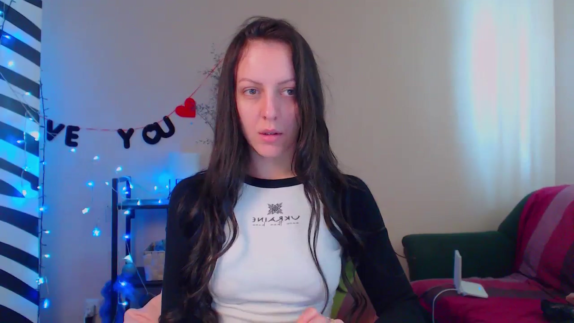 Gallery image thumbnail from Cos_Sexy's myfreecams stream on, 04/10/2024, 12:42 image 16 of 20