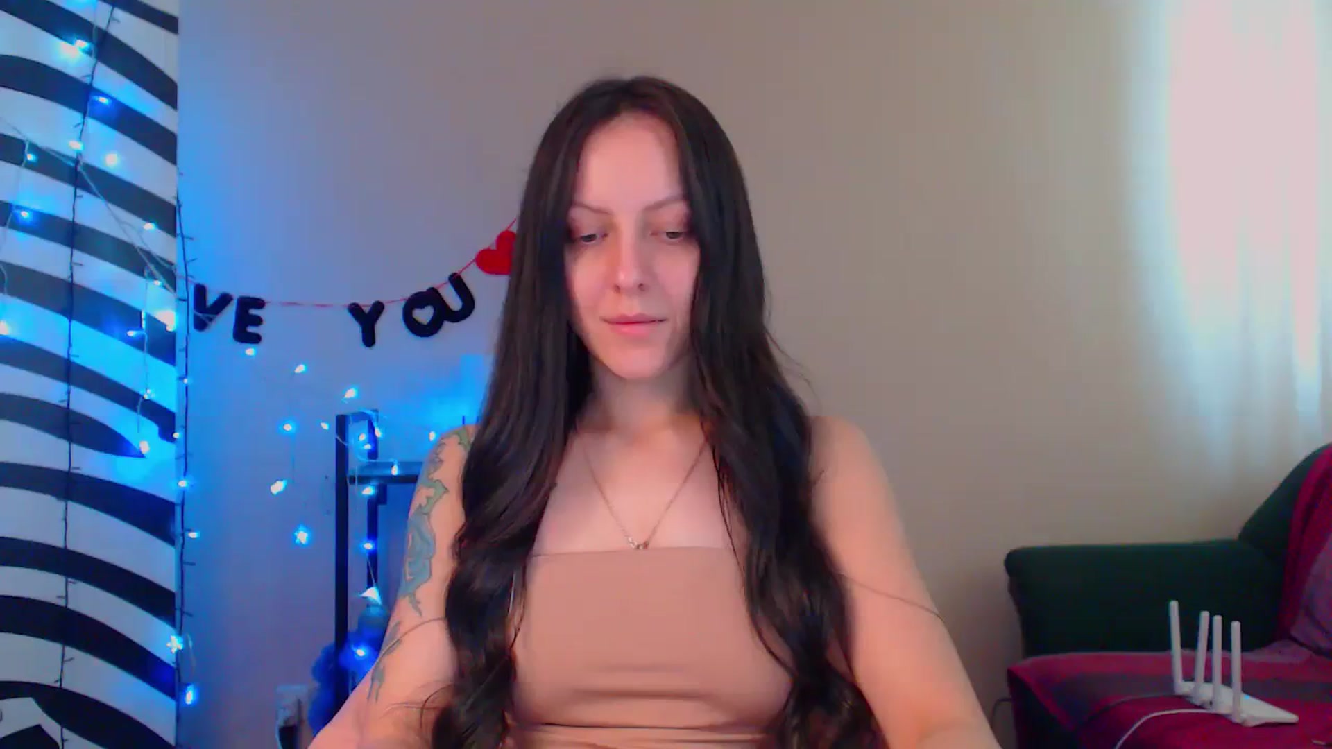 Gallery image thumbnail from Cos_Sexy's myfreecams stream on, 04/11/2024, 13:15 image 1 of 20