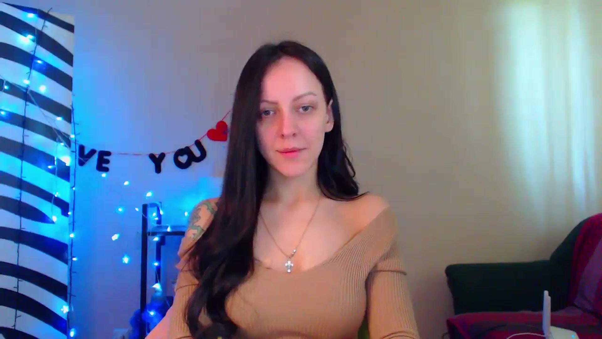 Gallery image thumbnail from Cos_Sexy's myfreecams stream on, 04/14/2024, 10:28 image 12 of 20