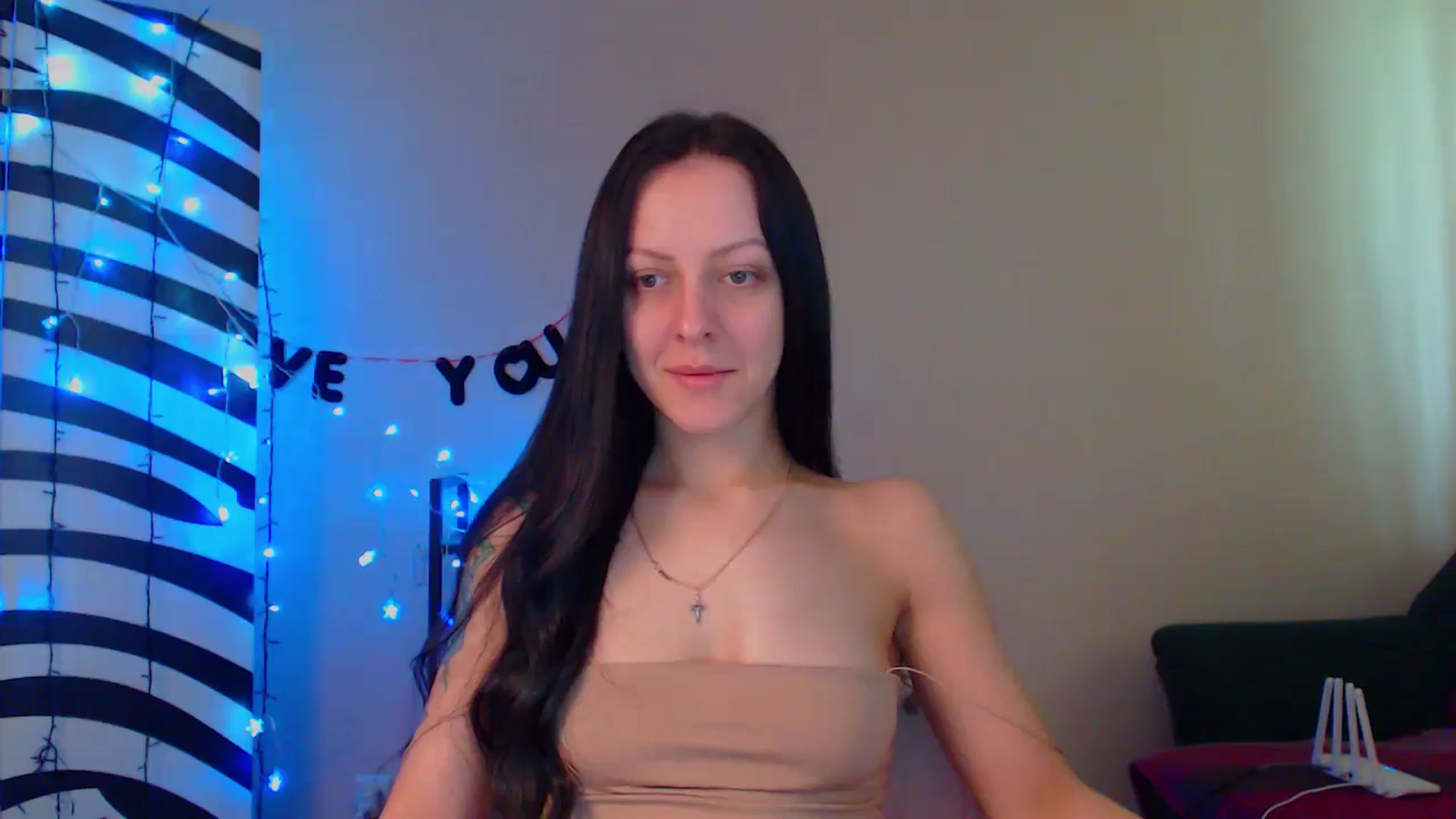Gallery image thumbnail from Cos_Sexy's myfreecams stream on, 04/26/2024, 10:52 image 9 of 20