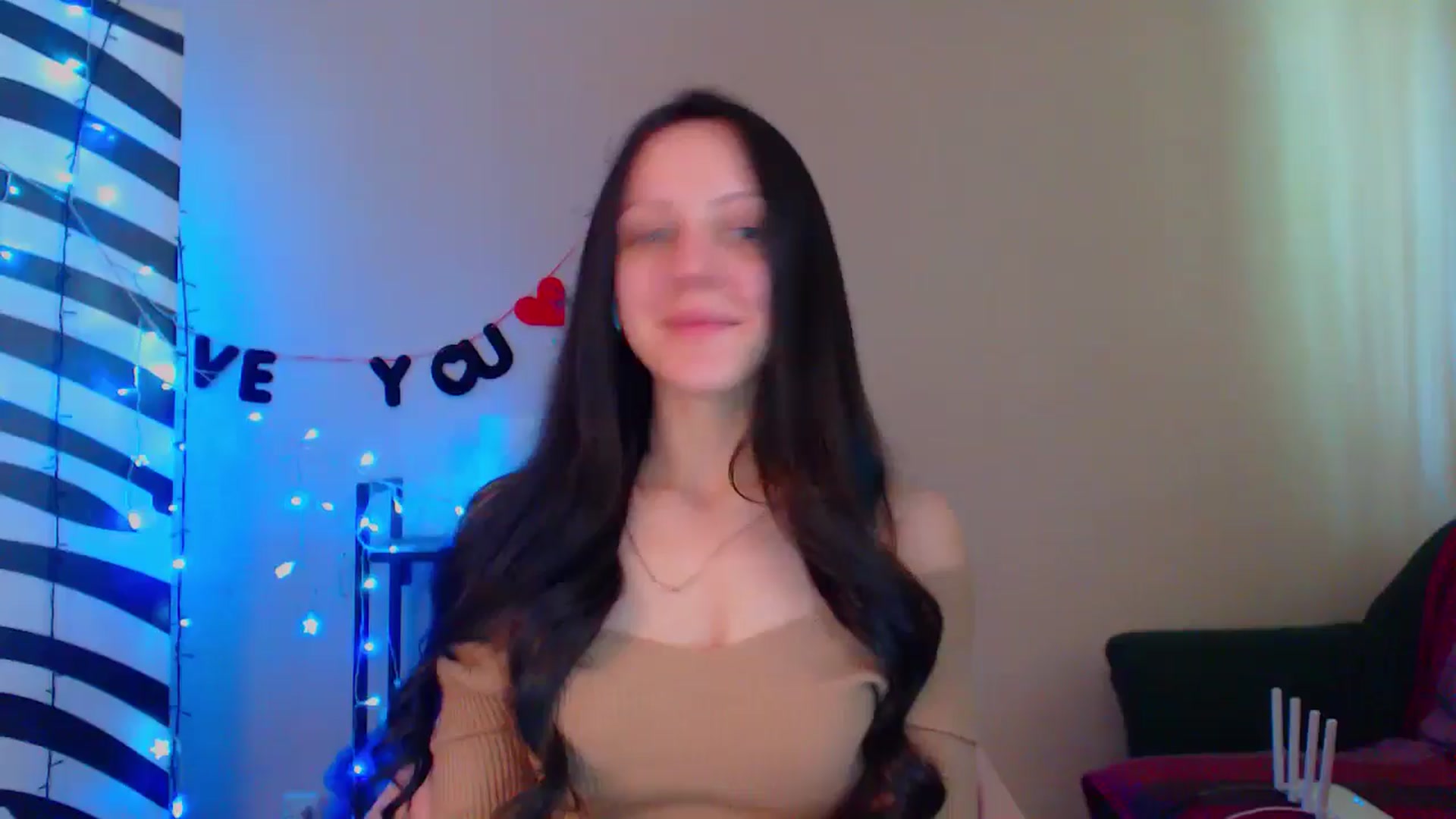 Gallery image thumbnail from Cos_Sexy's myfreecams stream on, 05/02/2024, 11:04 image 1 of 20
