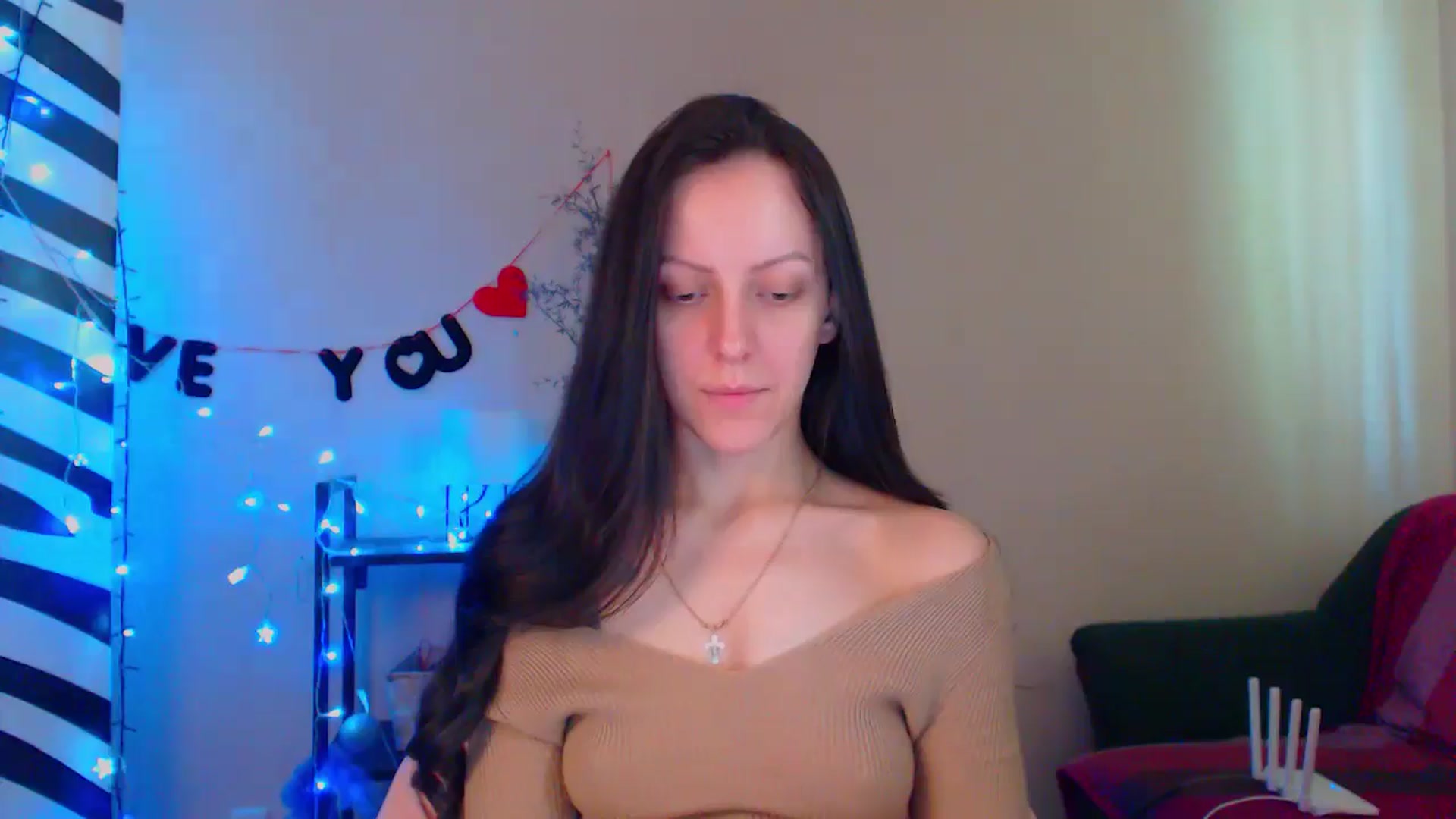 Gallery image thumbnail from Cos_Sexy's myfreecams stream on, 05/02/2024, 11:04 image 20 of 20