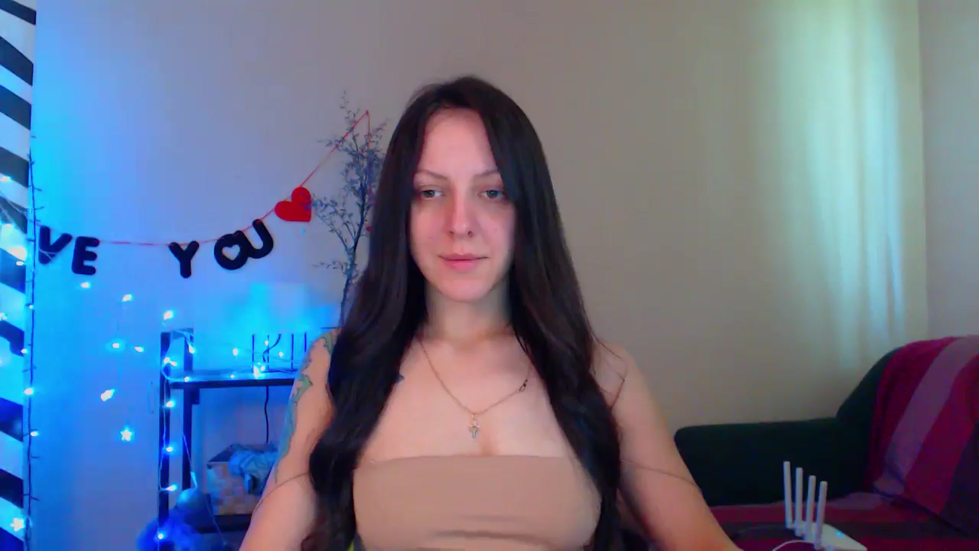 Gallery image thumbnail from Cos_Sexy's myfreecams stream on, 05/07/2024, 10:51 image 7 of 20