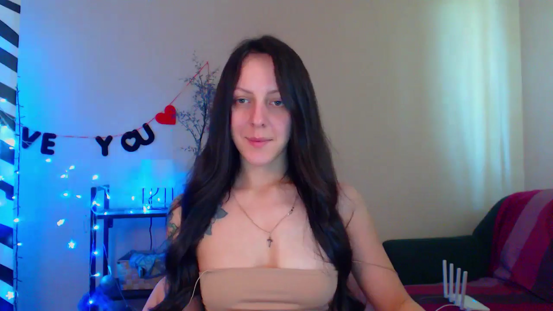 Gallery image thumbnail from Cos_Sexy's myfreecams stream on, 05/07/2024, 10:51 image 14 of 20