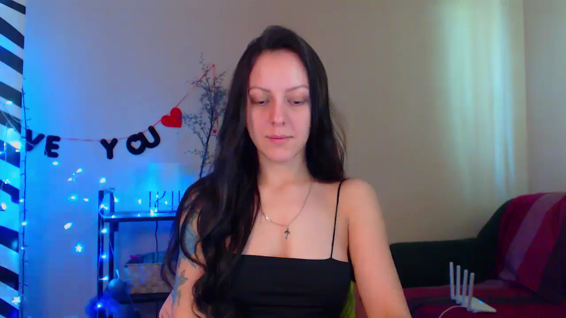 Gallery image thumbnail from Cos_Sexy's myfreecams stream on, 05/08/2024, 11:29 image 9 of 20