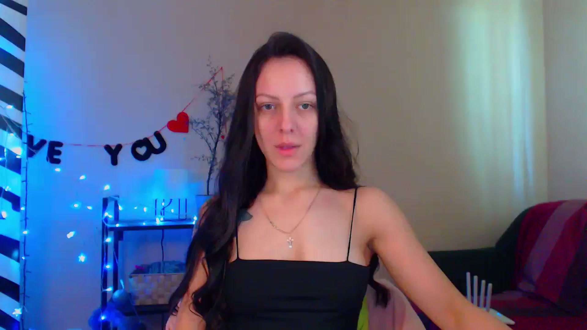 Gallery image thumbnail from Cos_Sexy's myfreecams stream on, 05/08/2024, 11:29 image 10 of 20