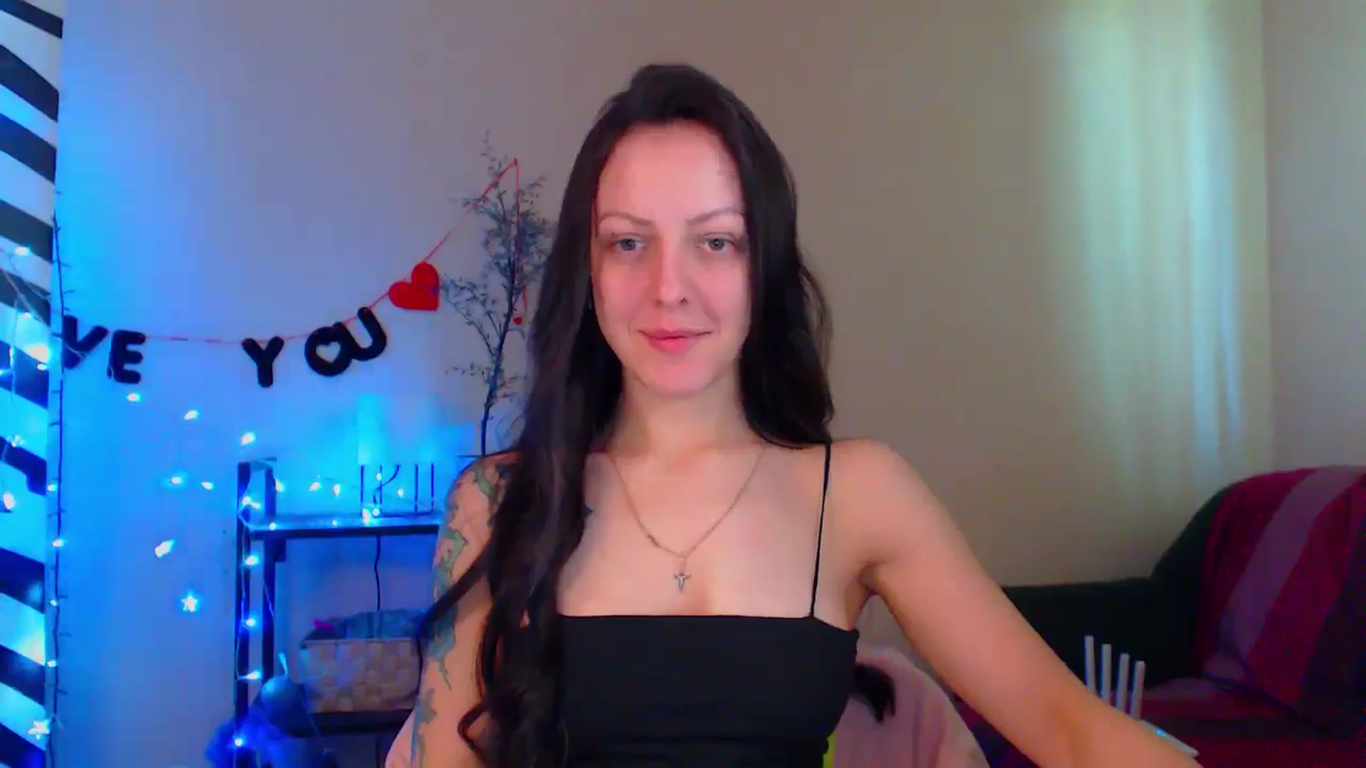 Gallery image thumbnail from Cos_Sexy's myfreecams stream on, 05/08/2024, 11:29 image 4 of 20