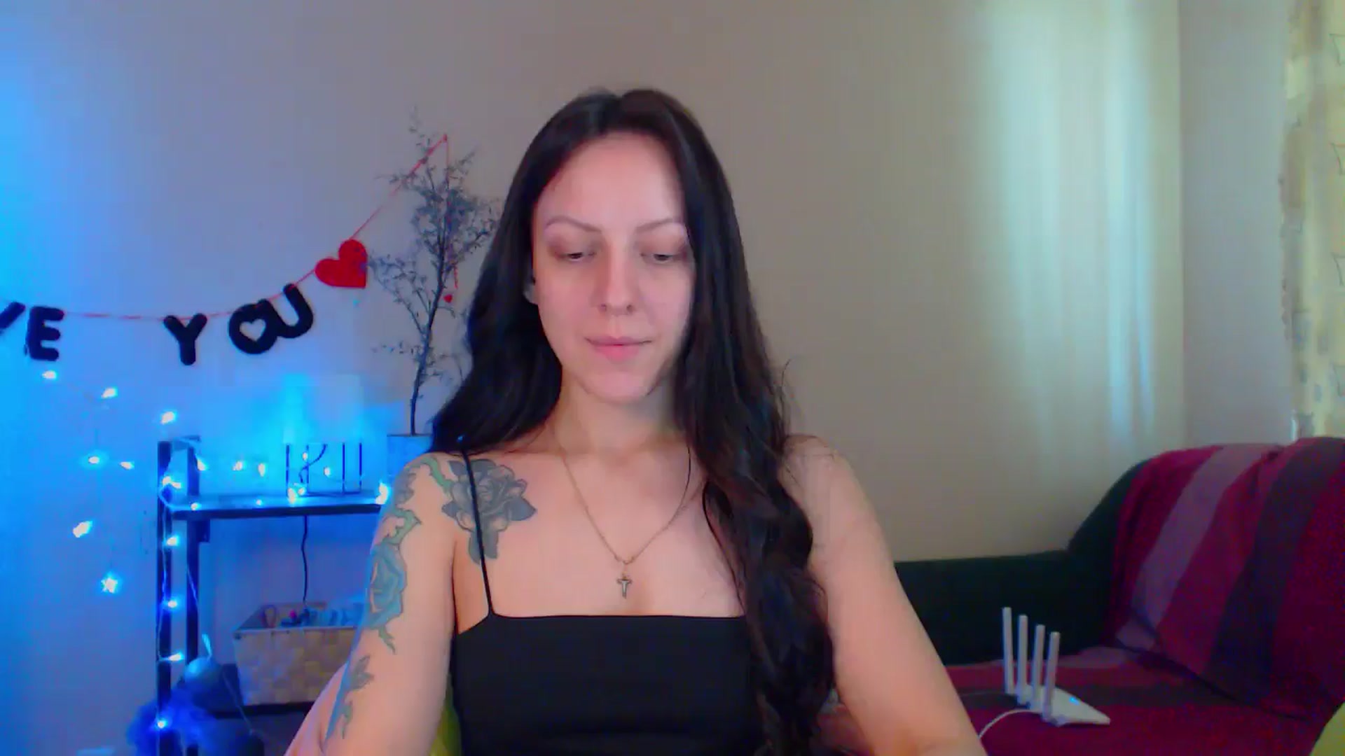 Gallery image thumbnail from Cos_Sexy's myfreecams stream on, 05/08/2024, 12:06 image 5 of 20