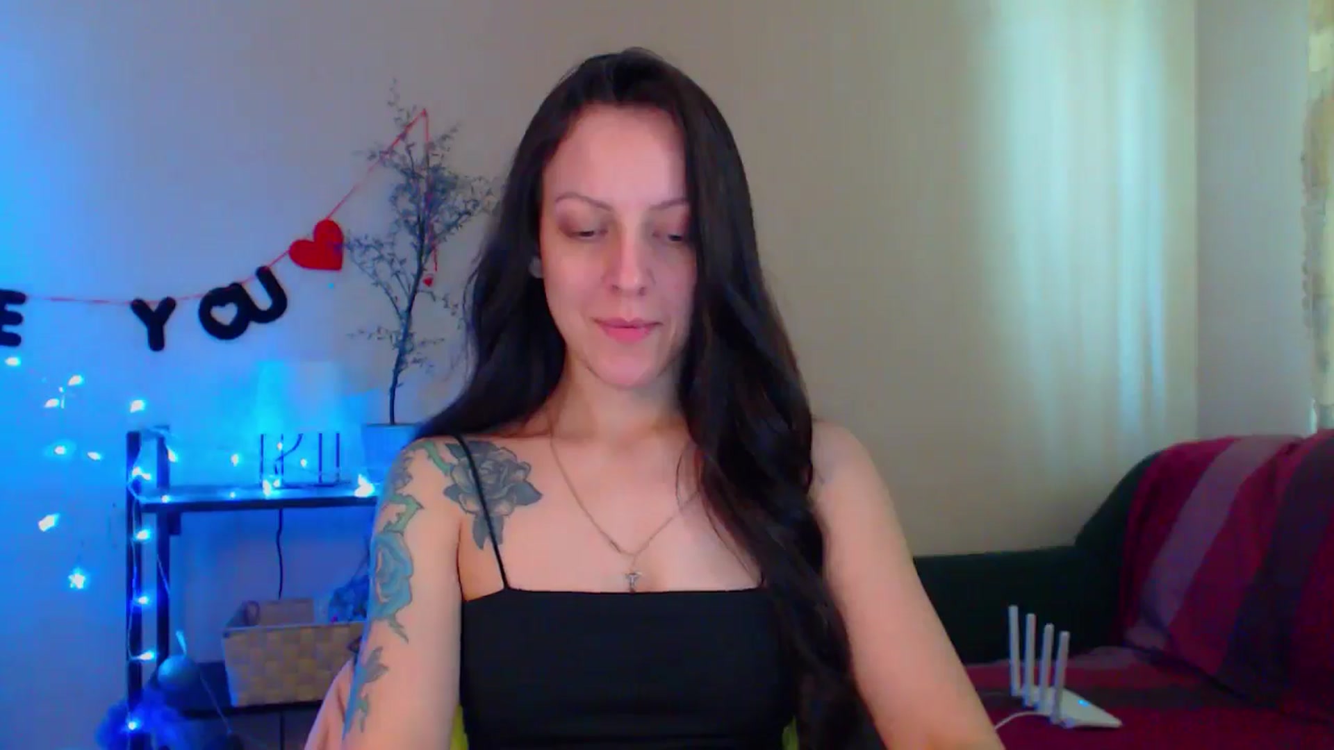 Gallery image thumbnail from Cos_Sexy's myfreecams stream on, 05/08/2024, 12:23 image 10 of 20