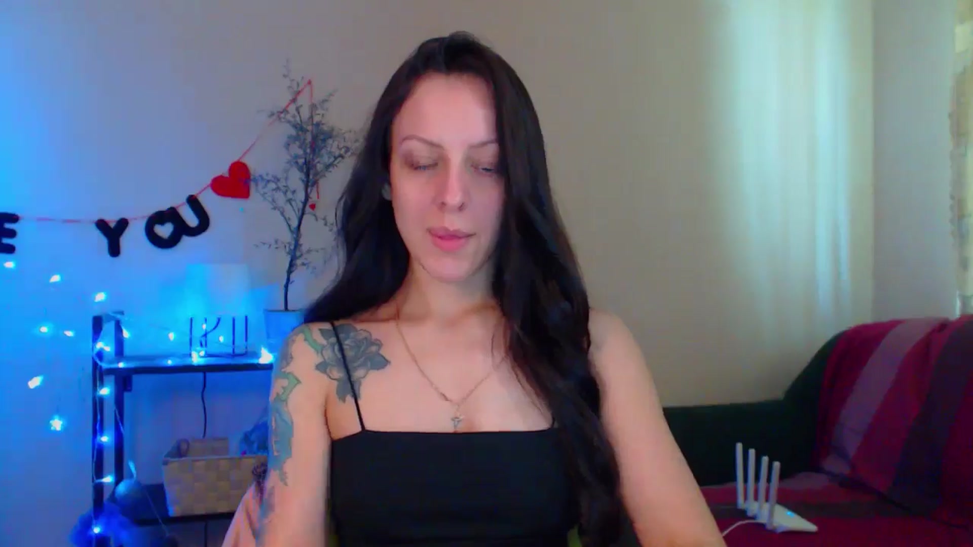 Gallery image thumbnail from Cos_Sexy's myfreecams stream on, 05/08/2024, 12:23 image 9 of 20