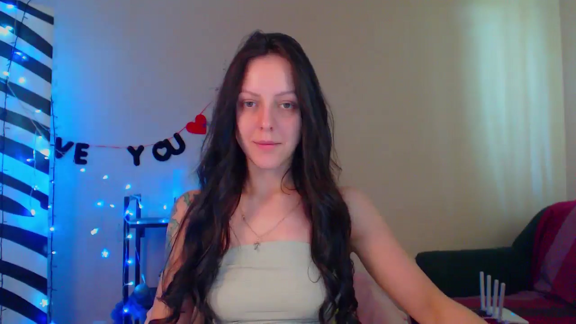 Gallery image thumbnail from Cos_Sexy's myfreecams stream on, 05/09/2024, 13:47 image 5 of 20