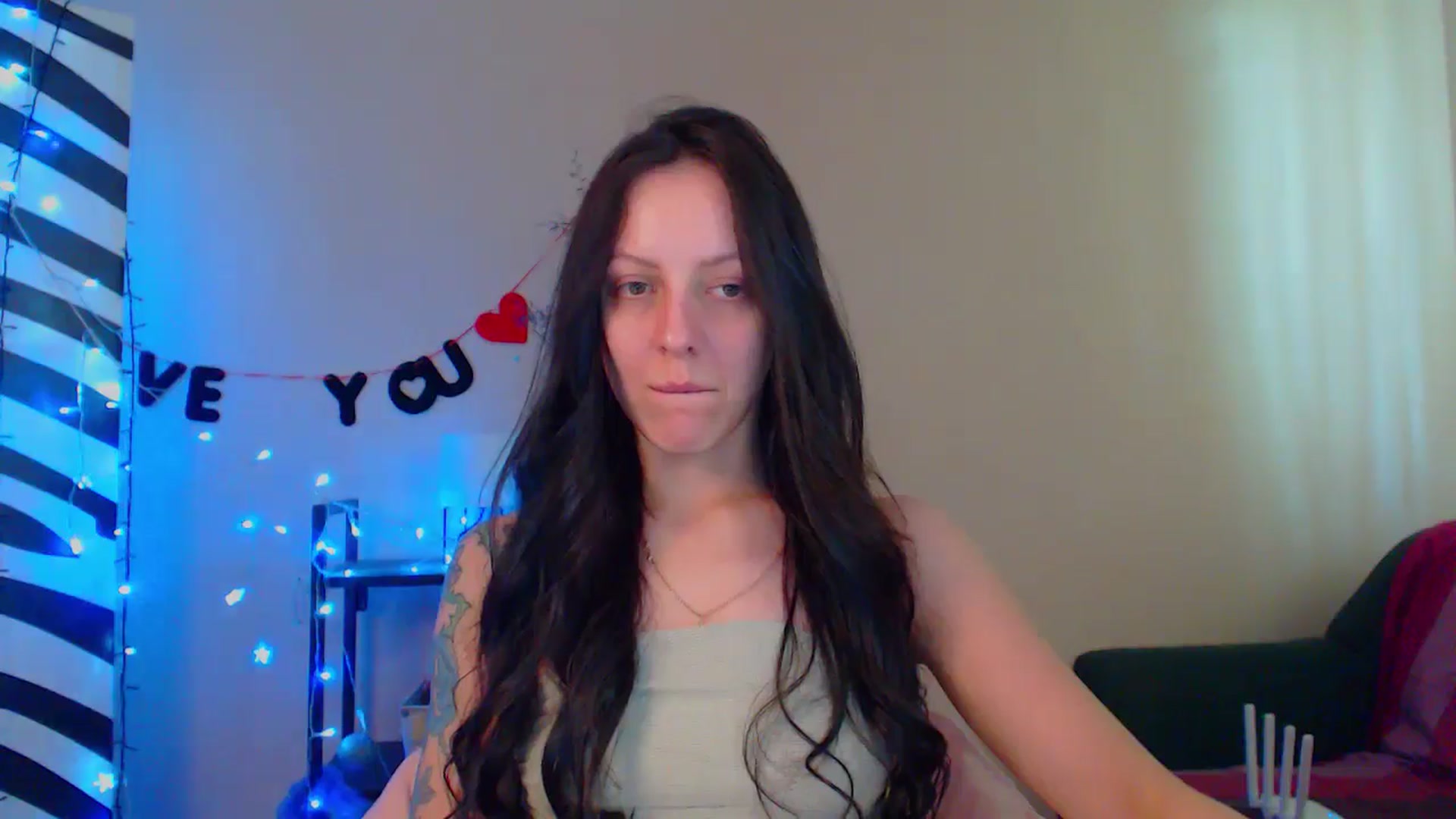 Gallery image thumbnail from Cos_Sexy's myfreecams stream on, 05/09/2024, 13:47 image 15 of 20