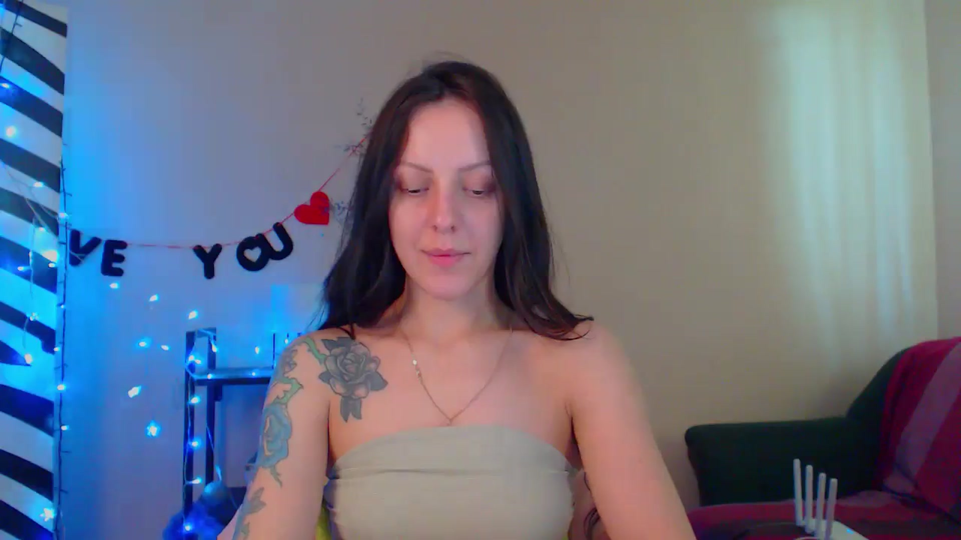 Gallery image thumbnail from Cos_Sexy's myfreecams stream on, 05/09/2024, 13:47 image 20 of 20