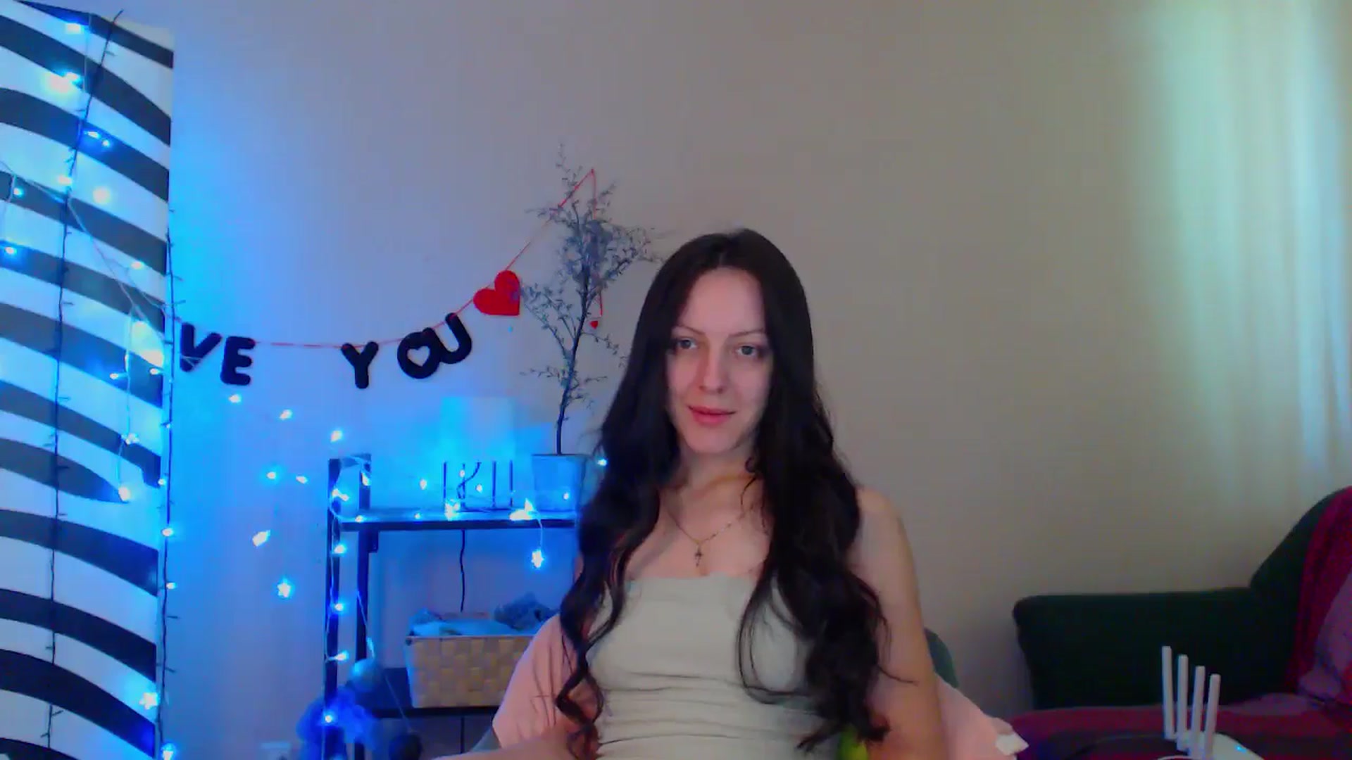 Gallery image thumbnail from Cos_Sexy's myfreecams stream on, 05/10/2024, 11:08 image 15 of 20