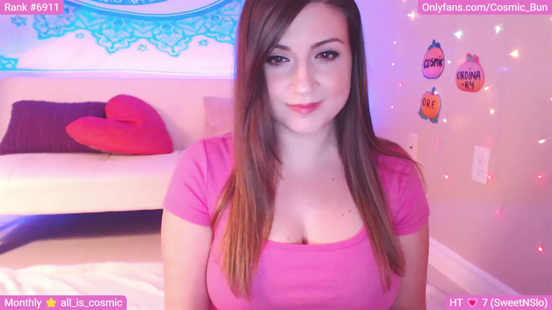 Gallery image thumbnail from CosmicBunny_'s myfreecams stream on, 10/22/2023, 07:16 image 1 of 20