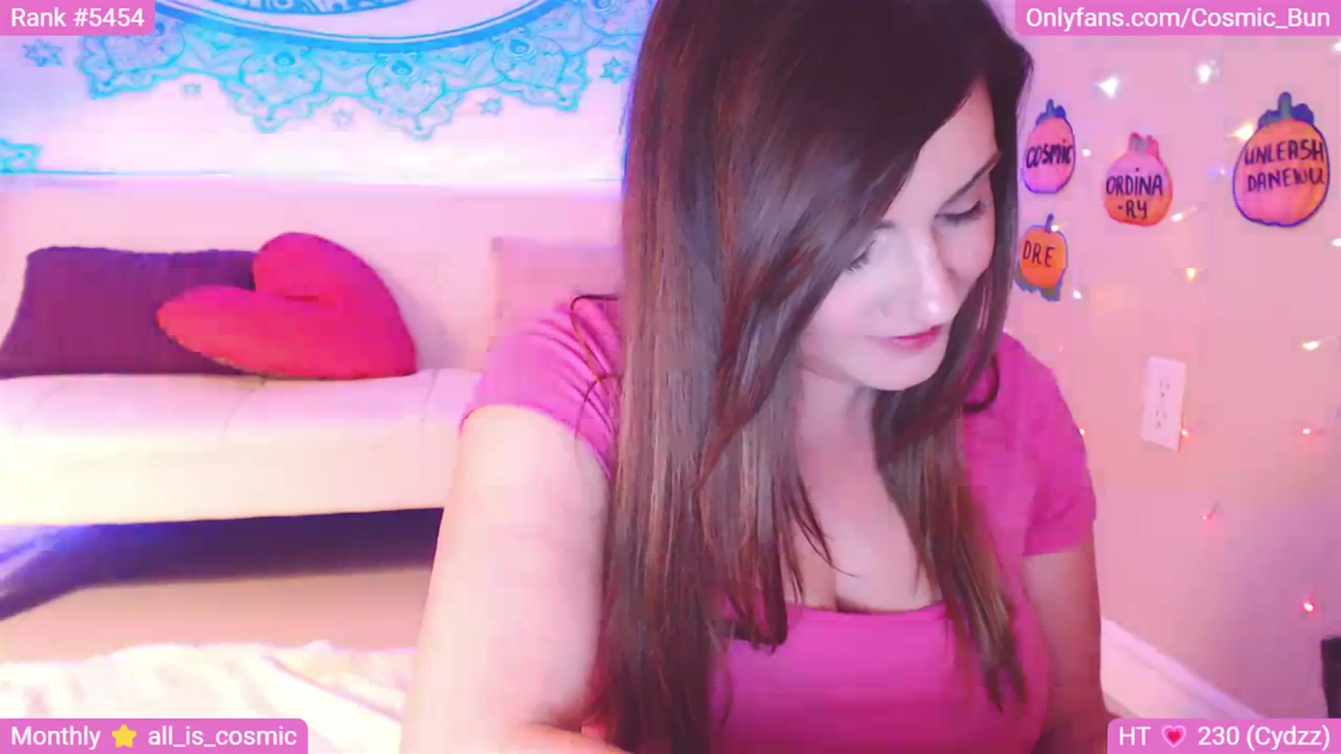Gallery image thumbnail from CosmicBunny_'s myfreecams stream on, 10/22/2023, 07:56 image 4 of 20