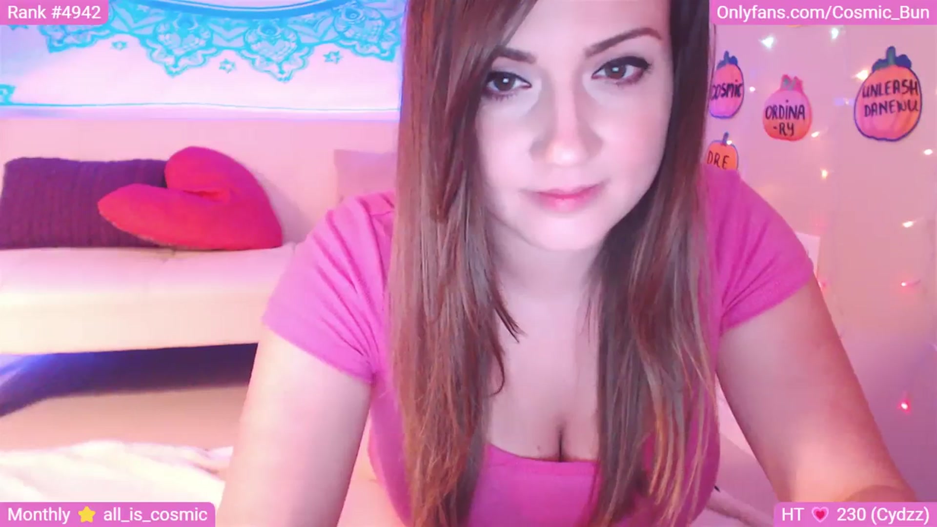 Gallery image thumbnail from CosmicBunny_'s myfreecams stream on, 10/22/2023, 08:16 image 6 of 20