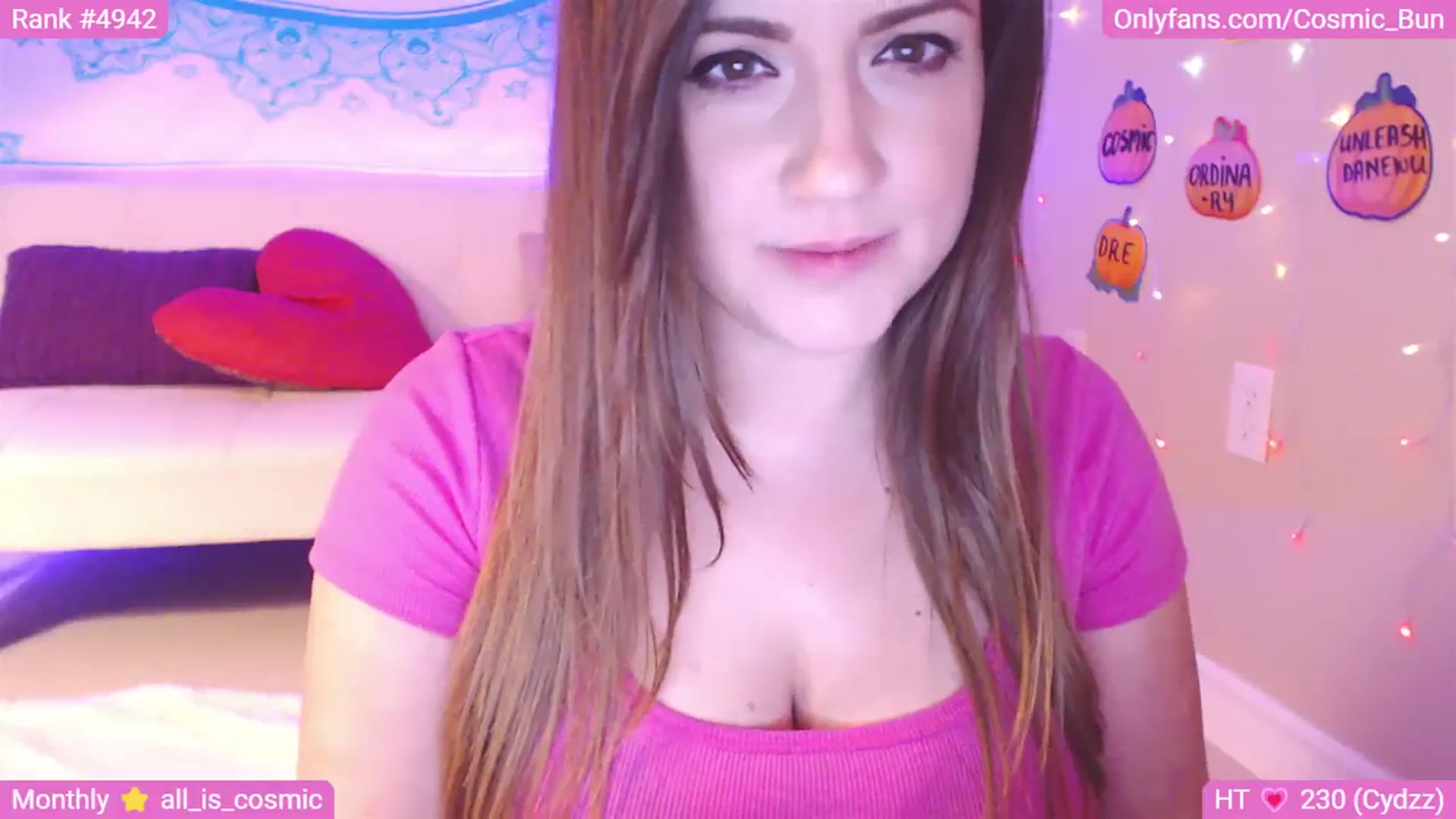 Gallery image thumbnail from CosmicBunny_'s myfreecams stream on, 10/22/2023, 08:16 image 3 of 20