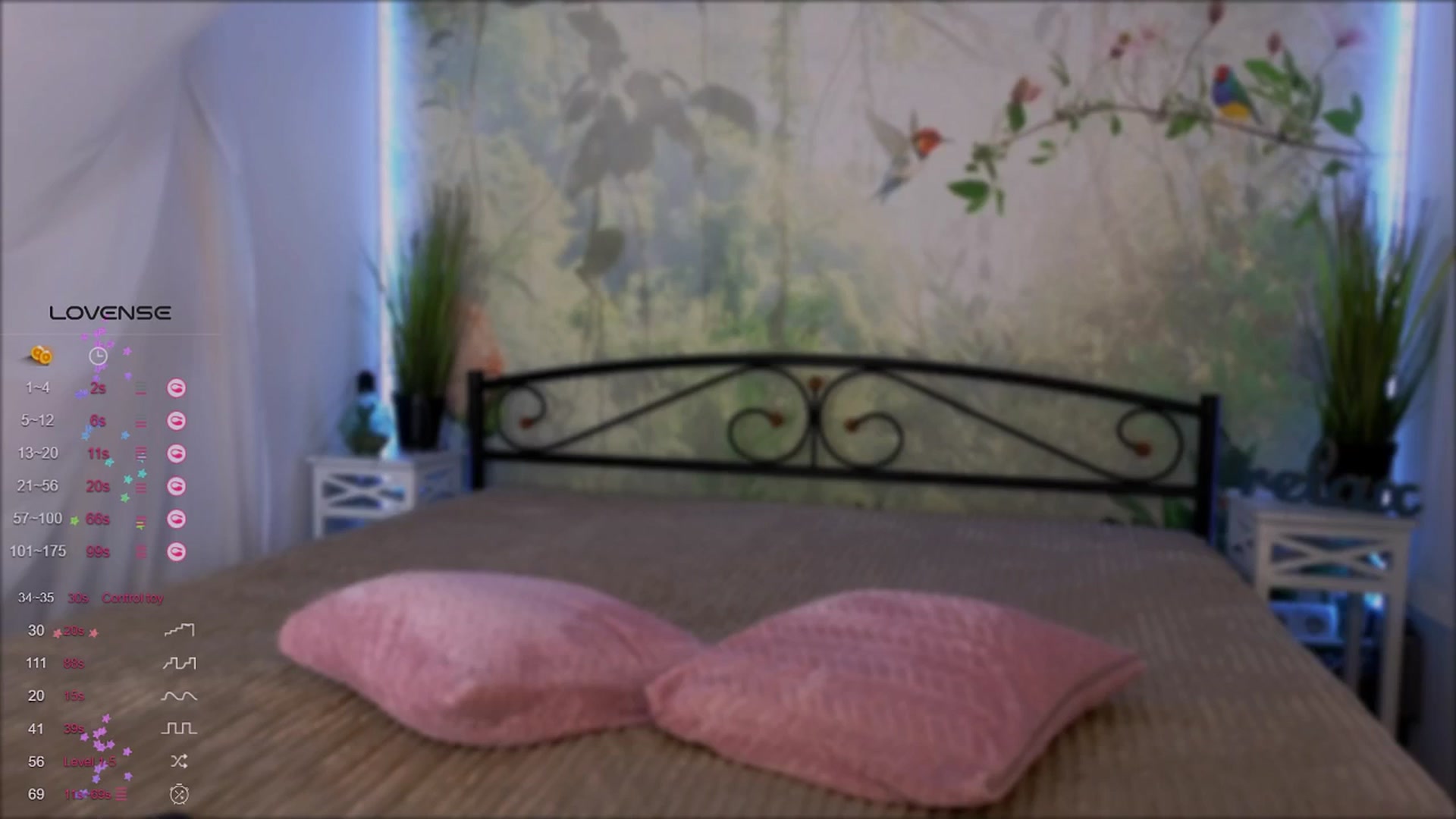 Gallery image thumbnail from CosmicFaye's myfreecams stream on, 08/25/2024, 12:27 image 4 of 20