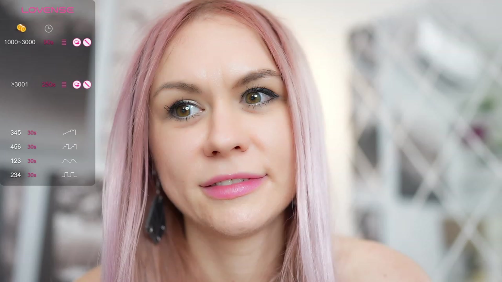 Gallery image thumbnail from CosmicJenny's myfreecams stream on, 10/30/2023, 10:56 image 18 of 20
