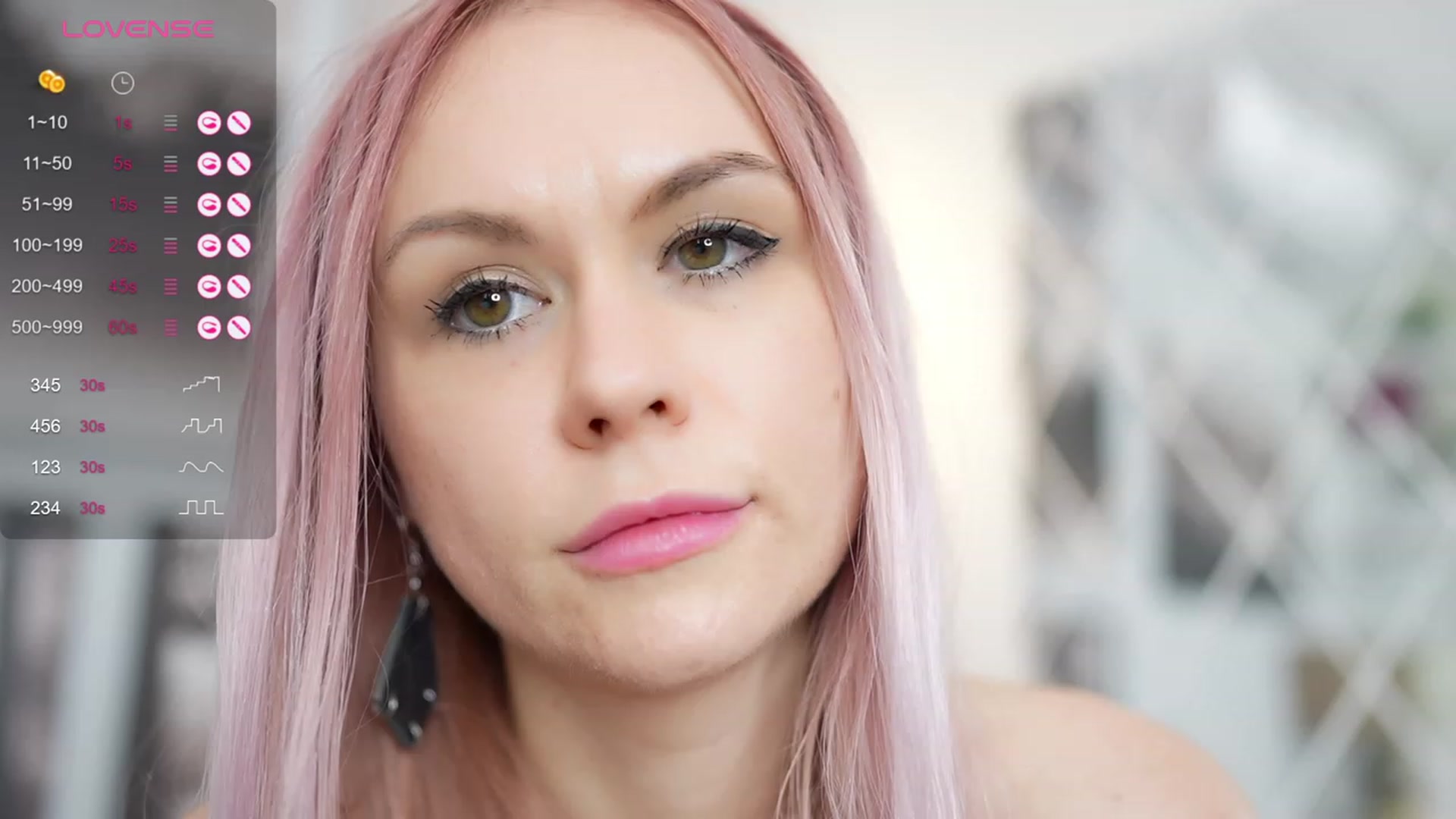 Gallery image thumbnail from CosmicJenny's myfreecams stream on, 10/30/2023, 10:56 image 14 of 20