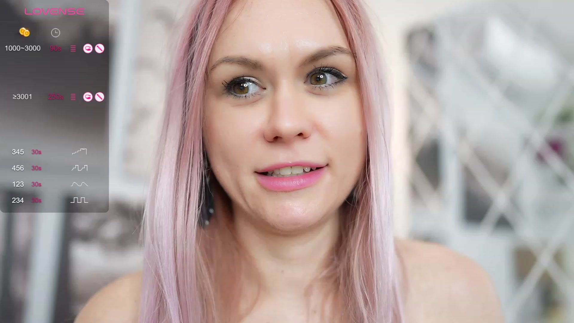 Gallery image thumbnail from CosmicJenny's myfreecams stream on, 10/30/2023, 11:55 image 1 of 20