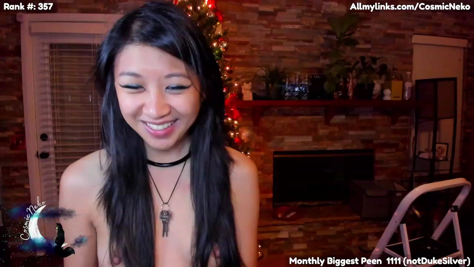 Gallery image thumbnail from CosmicNeko's myfreecams stream on, 12/05/2022, 07:21 image 18 of 20
